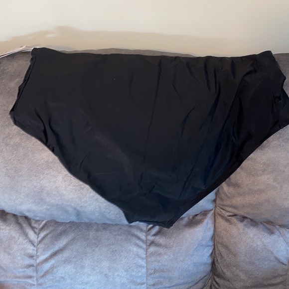 🌻 High Waist Ruched Brief Swim Black Bottom 🛍 Size 2X 🌸 NEW - Picture 5 of 6